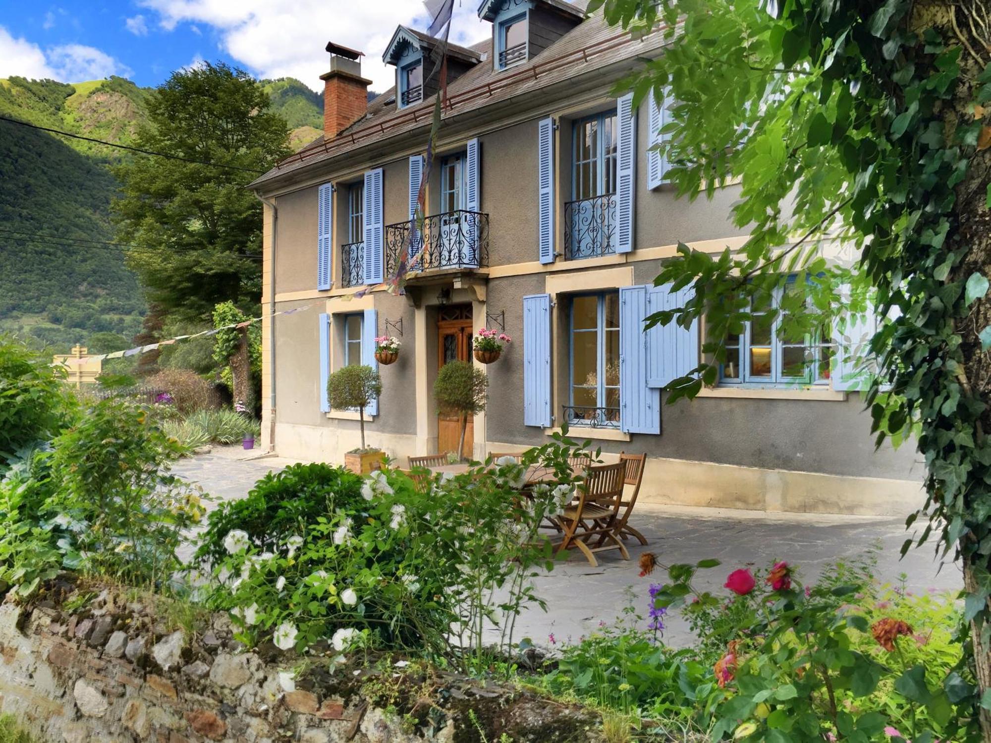Papilio Bed & Breakfast Montauban-de-Luchon Ngoại thất bức ảnh