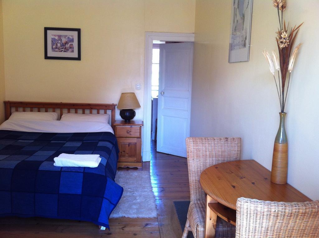 Papilio Bed & Breakfast Montauban-de-Luchon Phòng bức ảnh