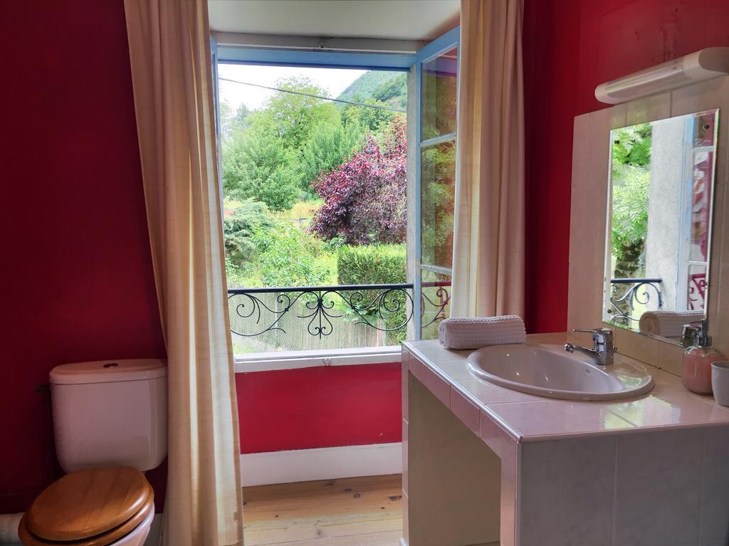 Papilio Bed & Breakfast Montauban-de-Luchon Ngoại thất bức ảnh
